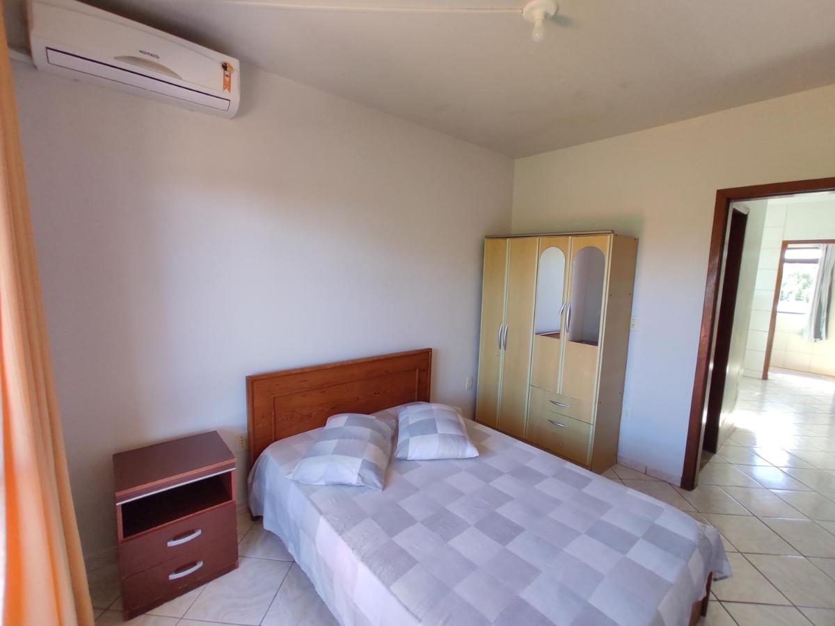 Residencial Medeiros Διαμέρισμα Guarda do Embaú Εξωτερικό φωτογραφία
