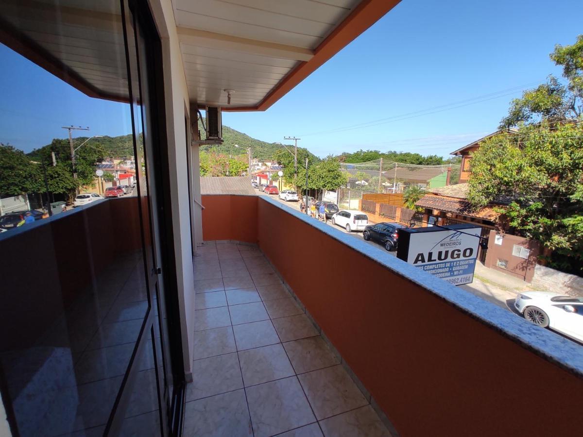 Residencial Medeiros Διαμέρισμα Guarda do Embaú Εξωτερικό φωτογραφία